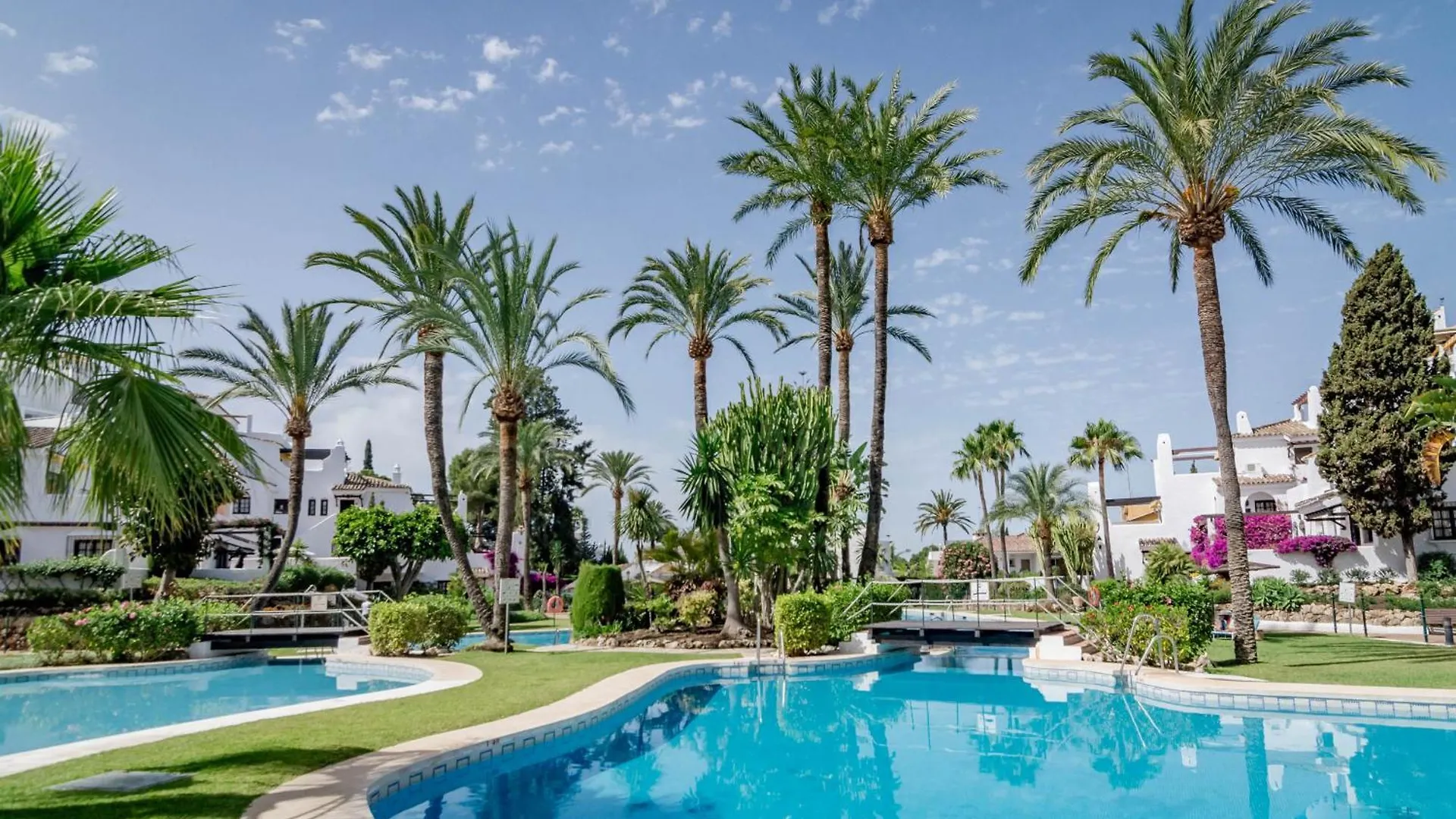 Stunning 2 Bedroom Residence In Aldea Blanca Marbella Apartment